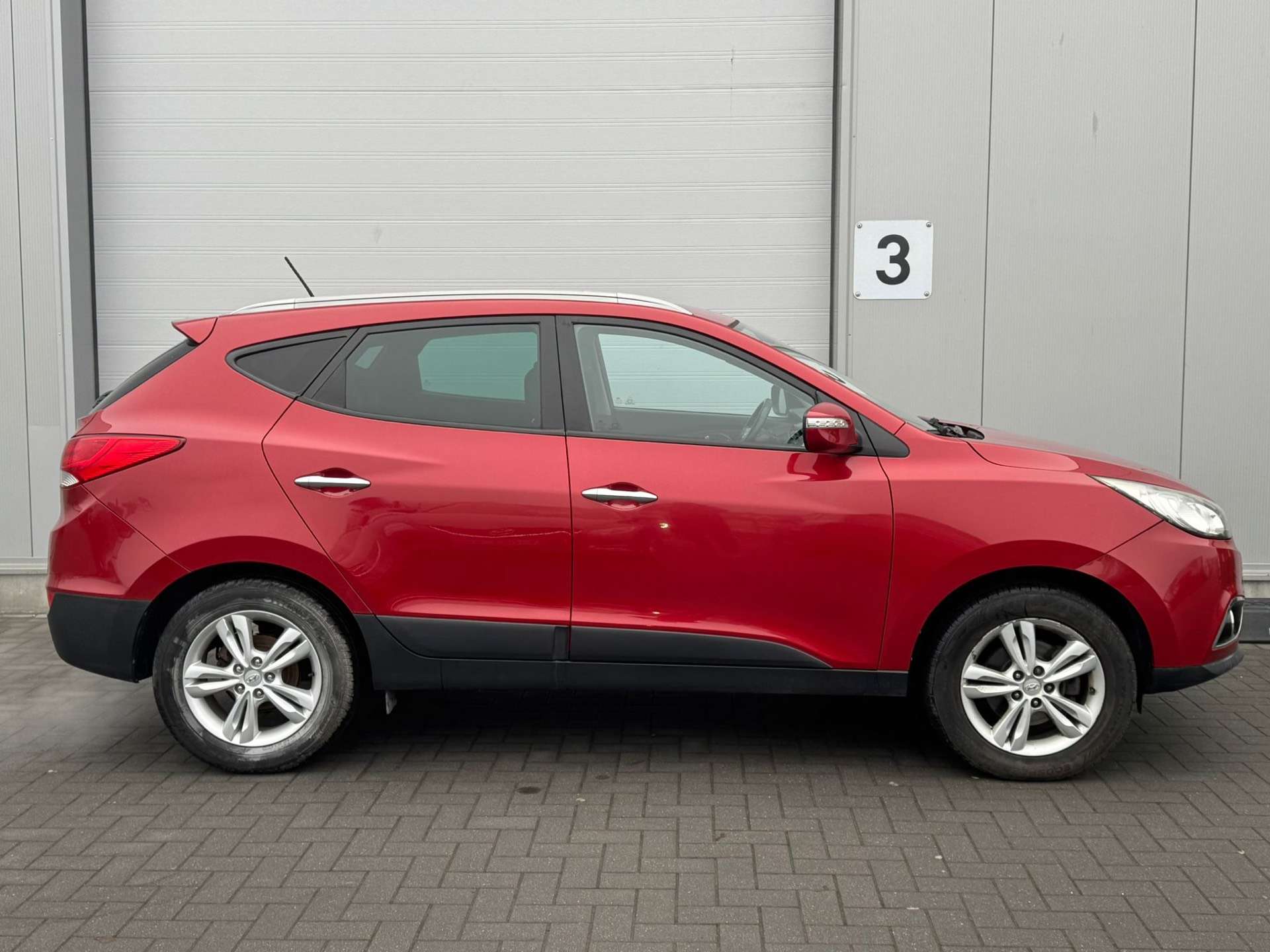 Hyundai iX35 2.0i 2WD Lounge //CUIR // GPS // GARANTIE 12 MOIS