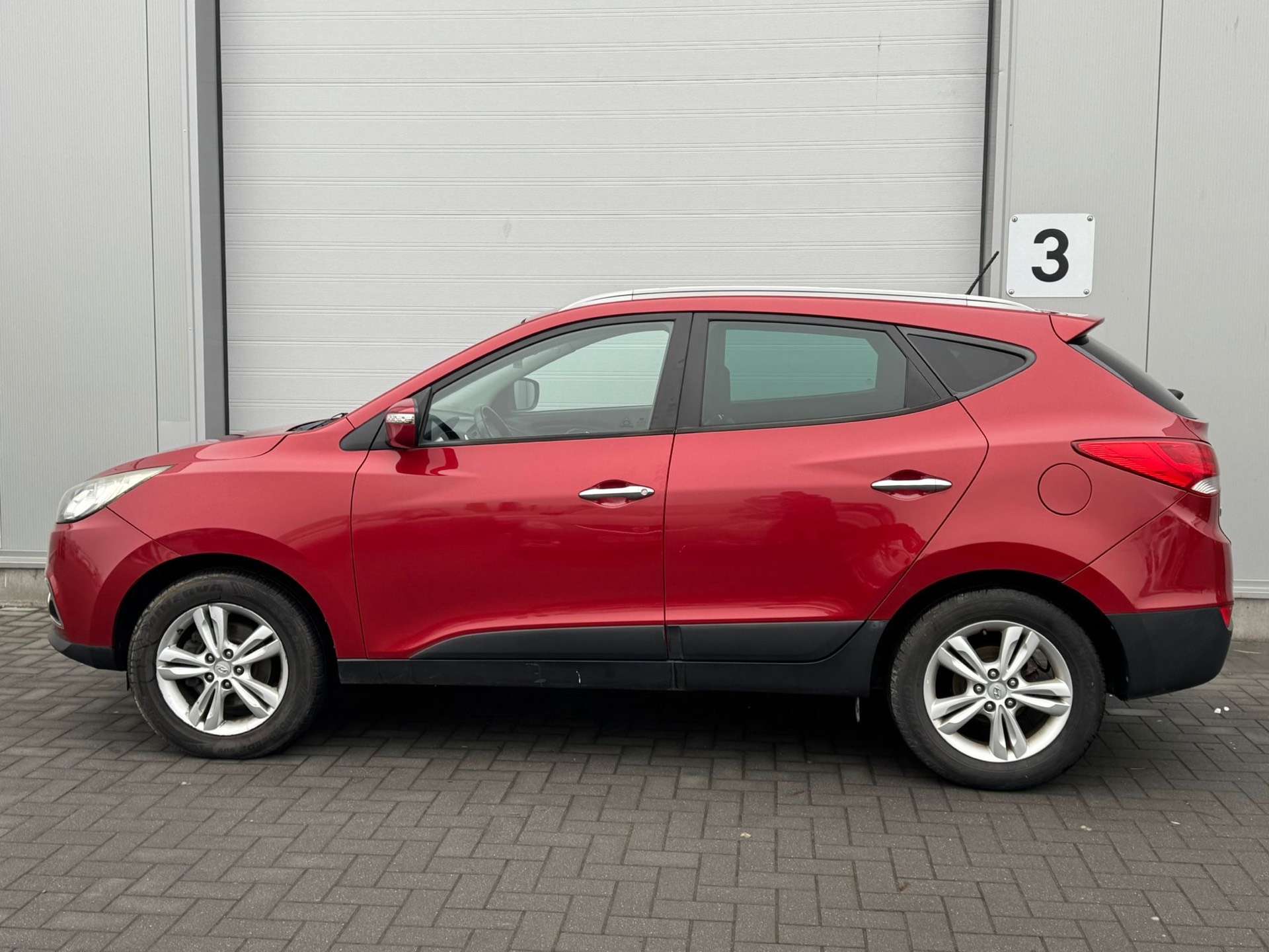 Hyundai iX35 2.0i 2WD Lounge //CUIR // GPS // GARANTIE 12 MOIS