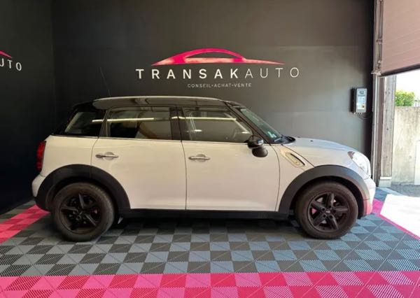 Mini Countryman R60 COOPER D 112ch