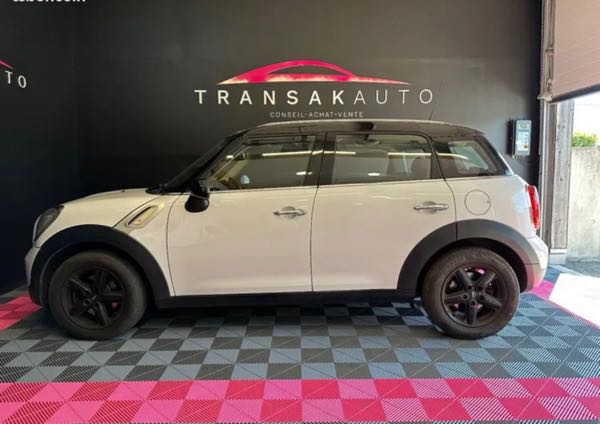 Mini Countryman R60 COOPER D 112ch