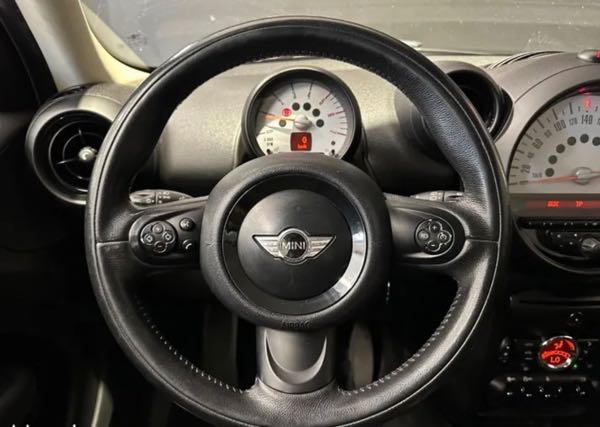 Mini Countryman R60 COOPER D 112ch