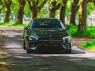 Mercedes-Benz CLA 200 d AMG Line PREMIUM PLUS TOIT PANO