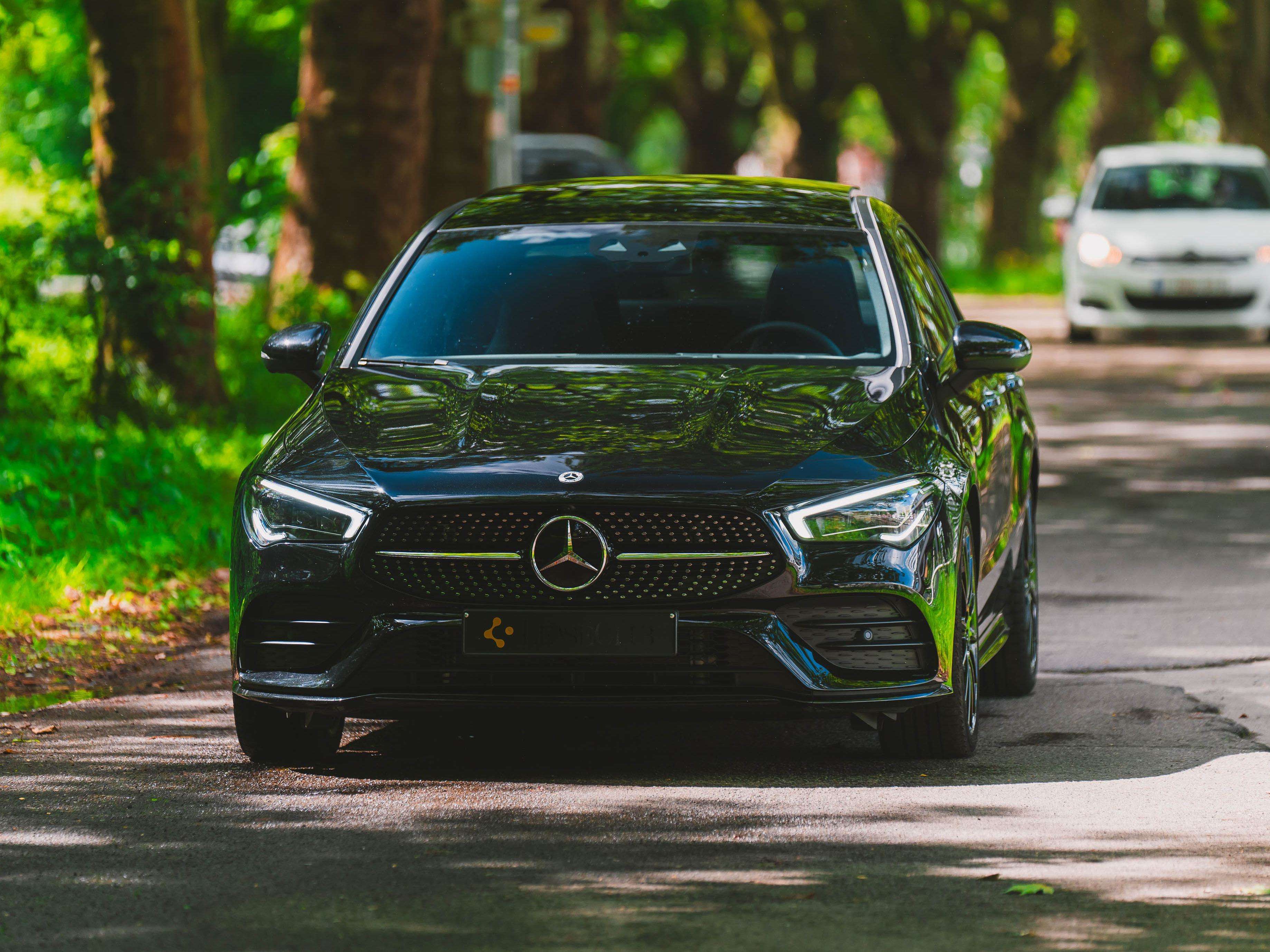 Mercedes-Benz CLA 200 d AMG Line PREMIUM PLUS TOIT PANO