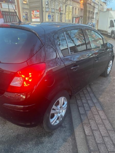 Opel Corsa V 1.4 90 BLACK EDITION 5P