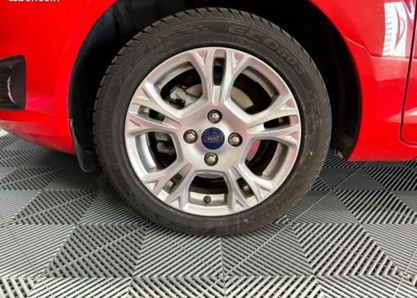 Ford Fiesta 1.25 82ch Edition