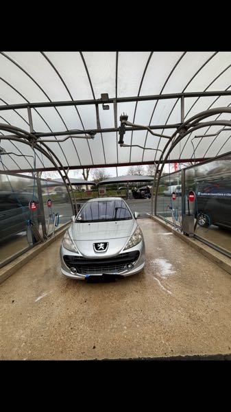 Peugeot 207 1.6 HDI 16V 90 EXECUTIVE 5P
