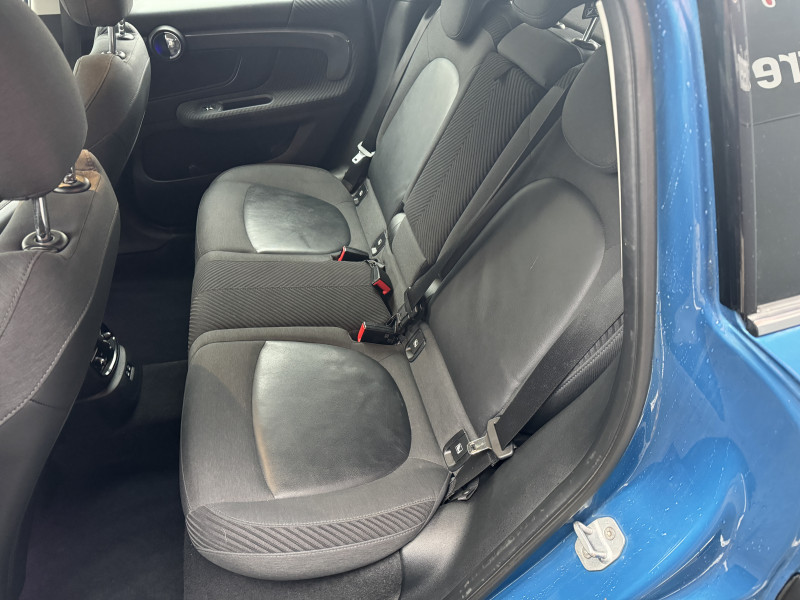 Mini COUNTRYMAN COOPER SE 136CH + 88CH BUSINESS DESIGN ALL4 BVA