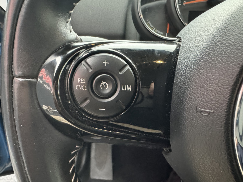 Mini COUNTRYMAN COOPER SE 136CH + 88CH BUSINESS DESIGN ALL4 BVA