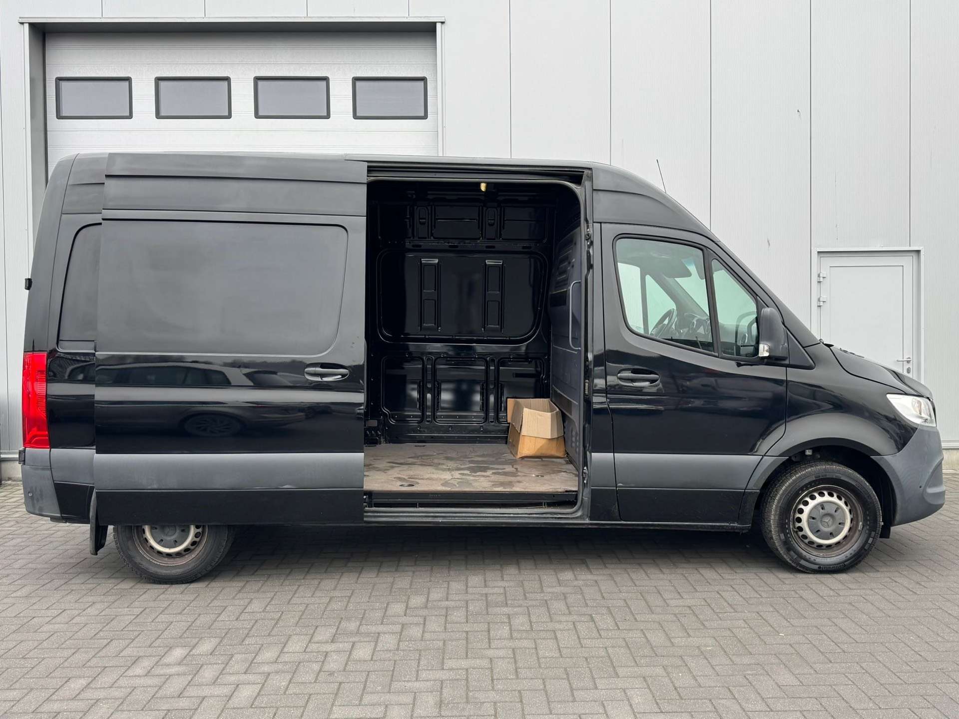 Mercedes-Benz Sprinter / 3 PLACES / CLIM / GPS / TVA RECUPERABLE