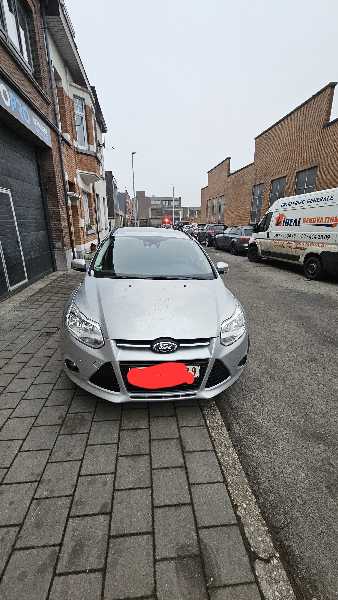 Ford Focus III (2) SW 1.0 ECOBOOST 100 S&amp;S BUSINESS NAV