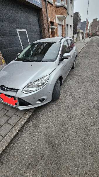 Ford Focus III (2) SW 1.0 ECOBOOST 100 S&amp;S BUSINESS NAV