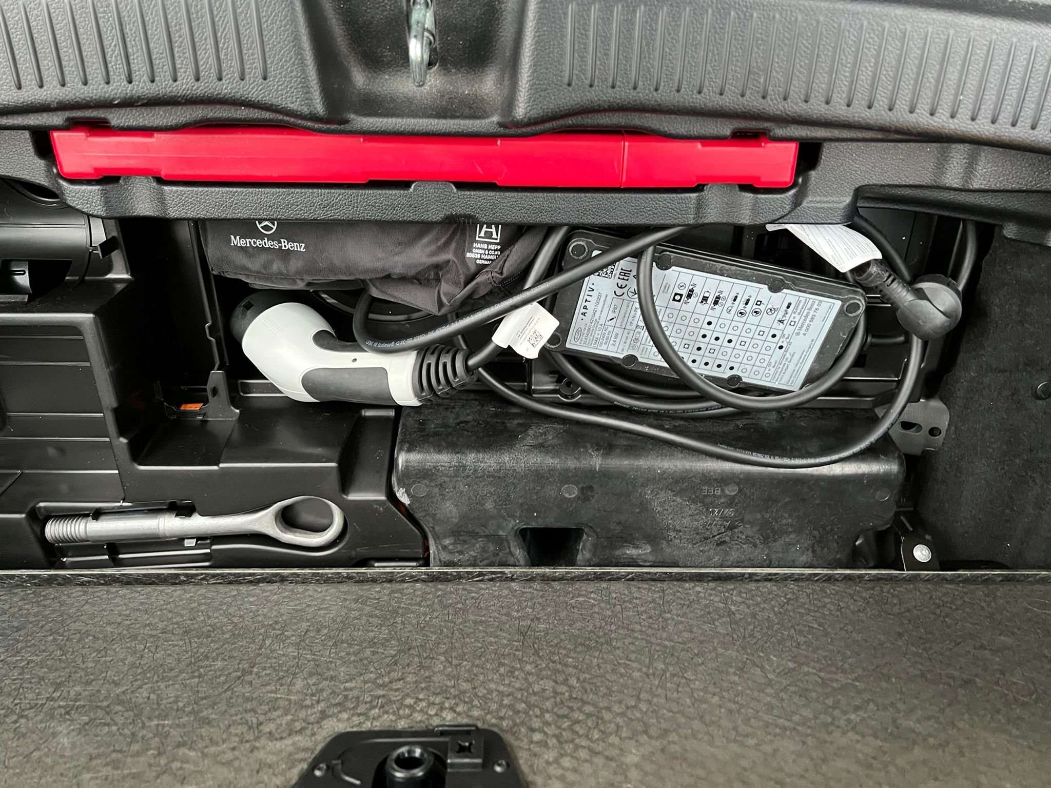 Mercedes-Benz B 250 e PHEV FULL-LED/17"/CAM/CRUISE/ZETELVERW.