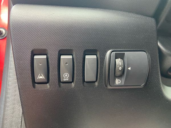Renault Twingo III 1.0 SCE 70 STOP &amp; START INTENS