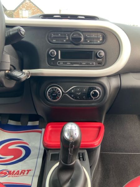 Renault Twingo III 1.0 SCE 70 STOP &amp; START INTENS