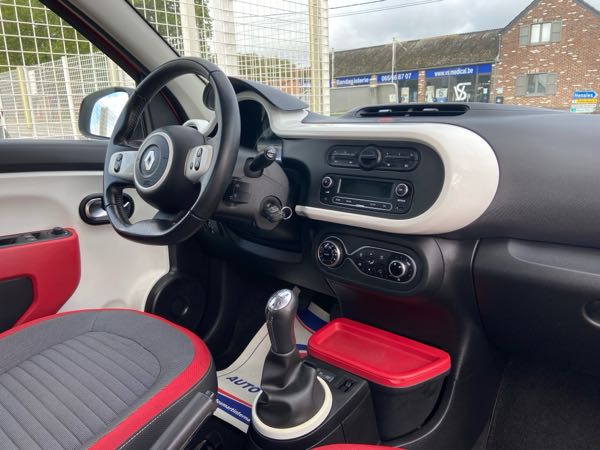 Renault Twingo III 1.0 SCE 70 STOP &amp; START INTENS