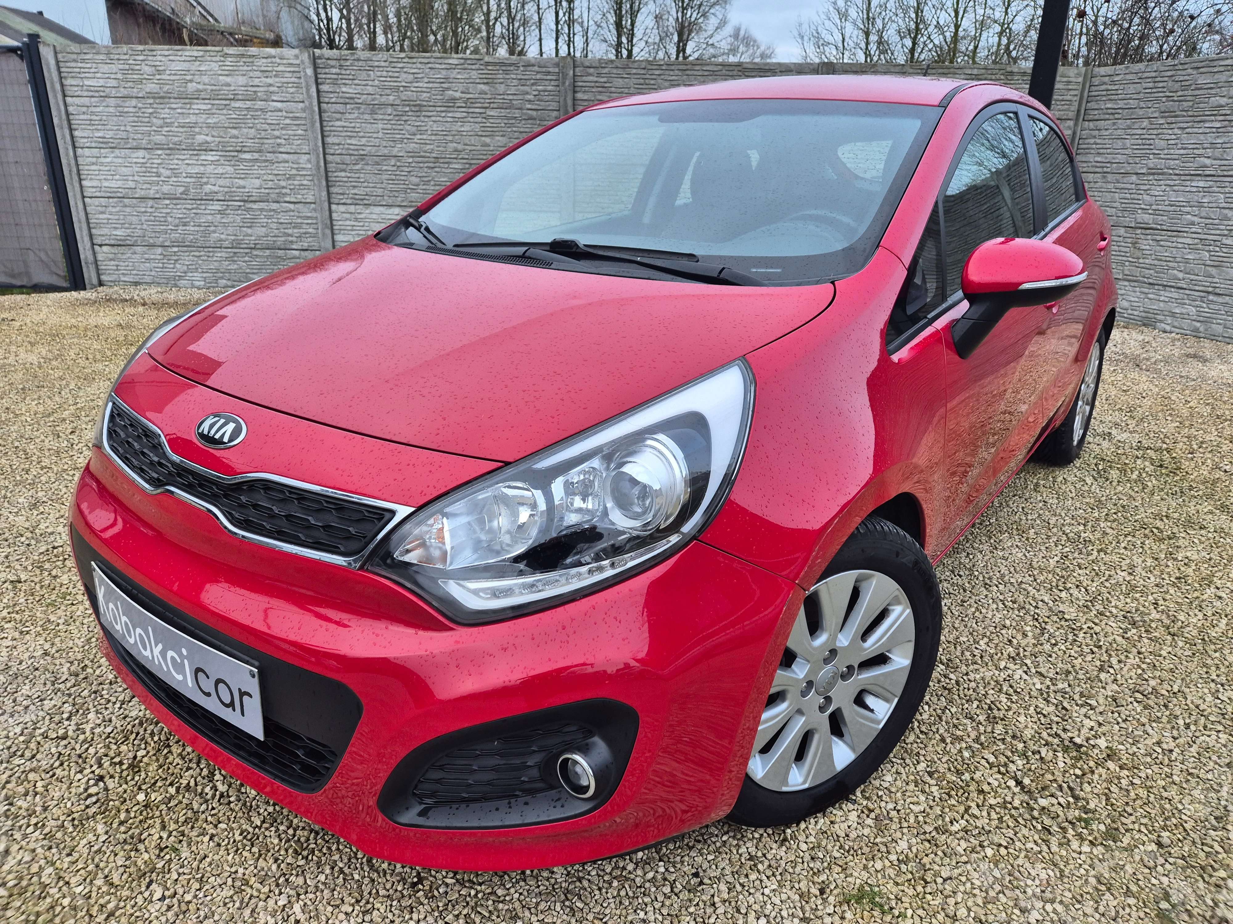 Kia Rio 1.2i Sense// CARNET//USB/CLIM/GARANTIE 12M/