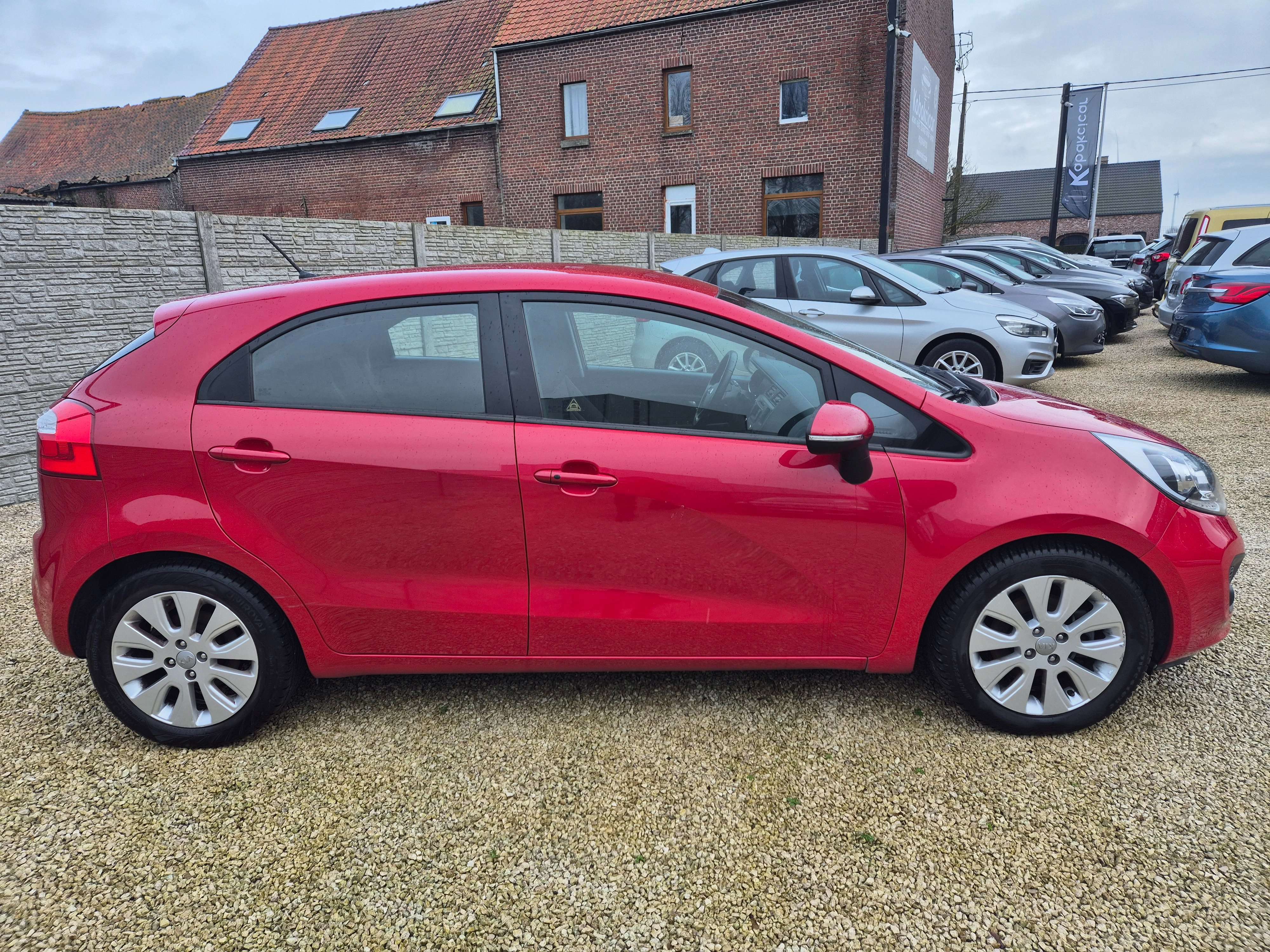 Kia Rio 1.2i Sense// CARNET//USB/CLIM/GARANTIE 12M/