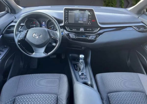 Toyota C-hr 122h Edition 2WD E-CVT MY20