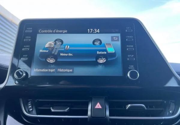 Toyota C-hr 122h Edition 2WD E-CVT MY20