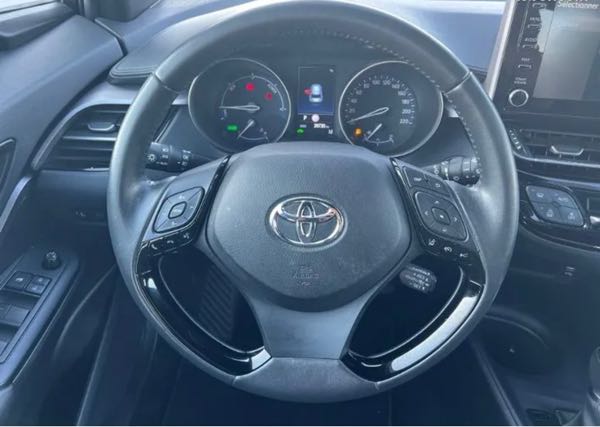 Toyota C-hr 122h Edition 2WD E-CVT MY20