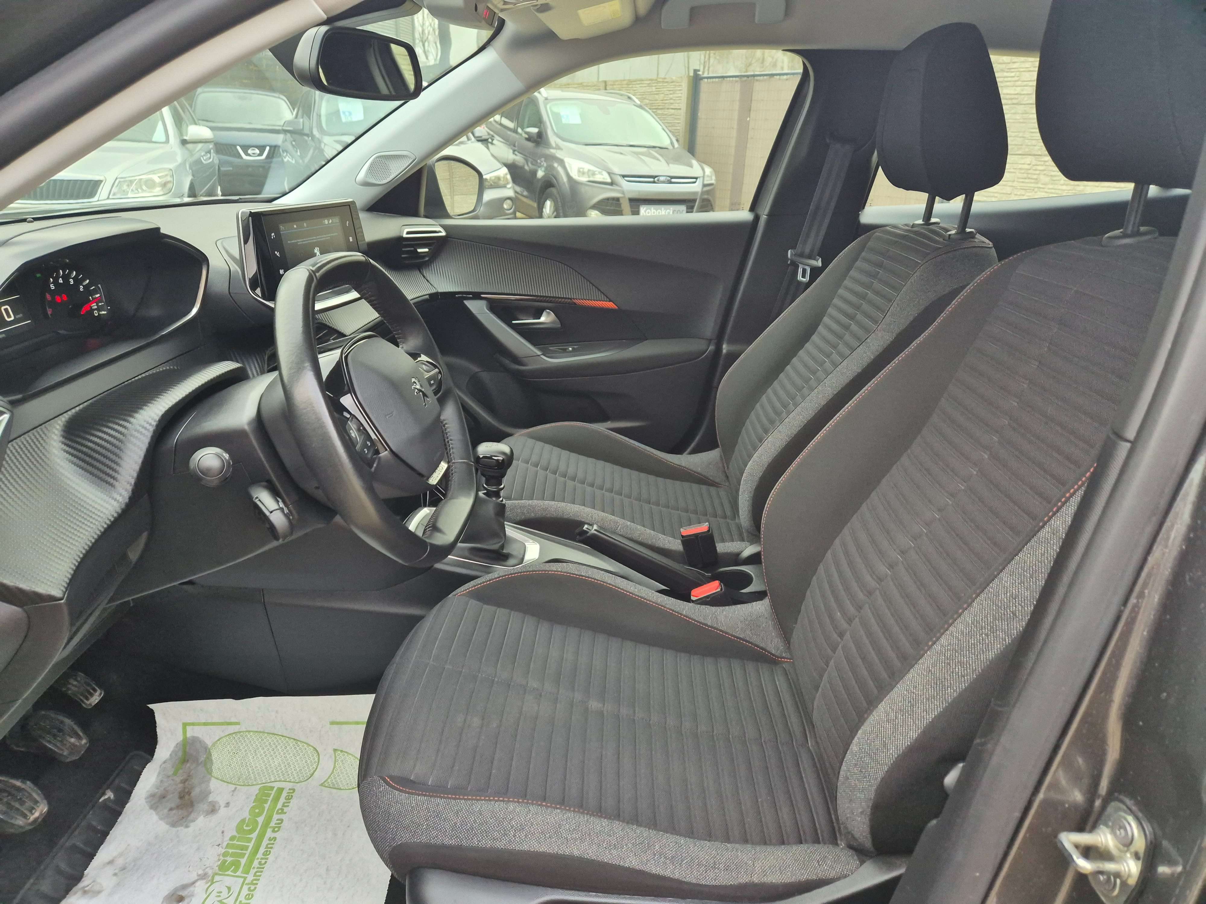 Peugeot 2008 1.5 BlueHDi Allure//CARNET//CARPLAY/GARANTIE 12M