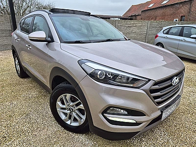 Hyundai TUCSON 1.7 CRDi 2WD Premium// CARNET//GPS/USB/GARANTIE