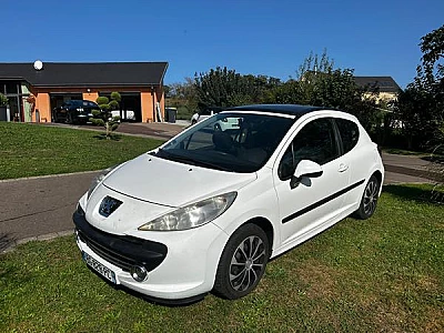 Peugeot 207 (2) 1.6 VTI 120 PREMIUM 3P