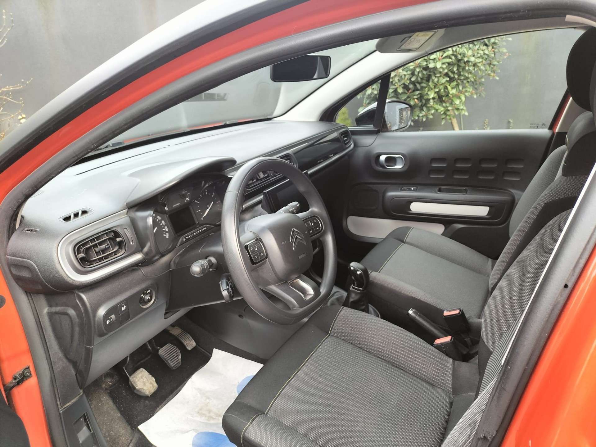 Citroen C3 1.2i 82 Feel - Petit Budget Economique - Garantie 12 Mois avec Entretien Effectué - Dispo Rapide - Zone LEZ Ok