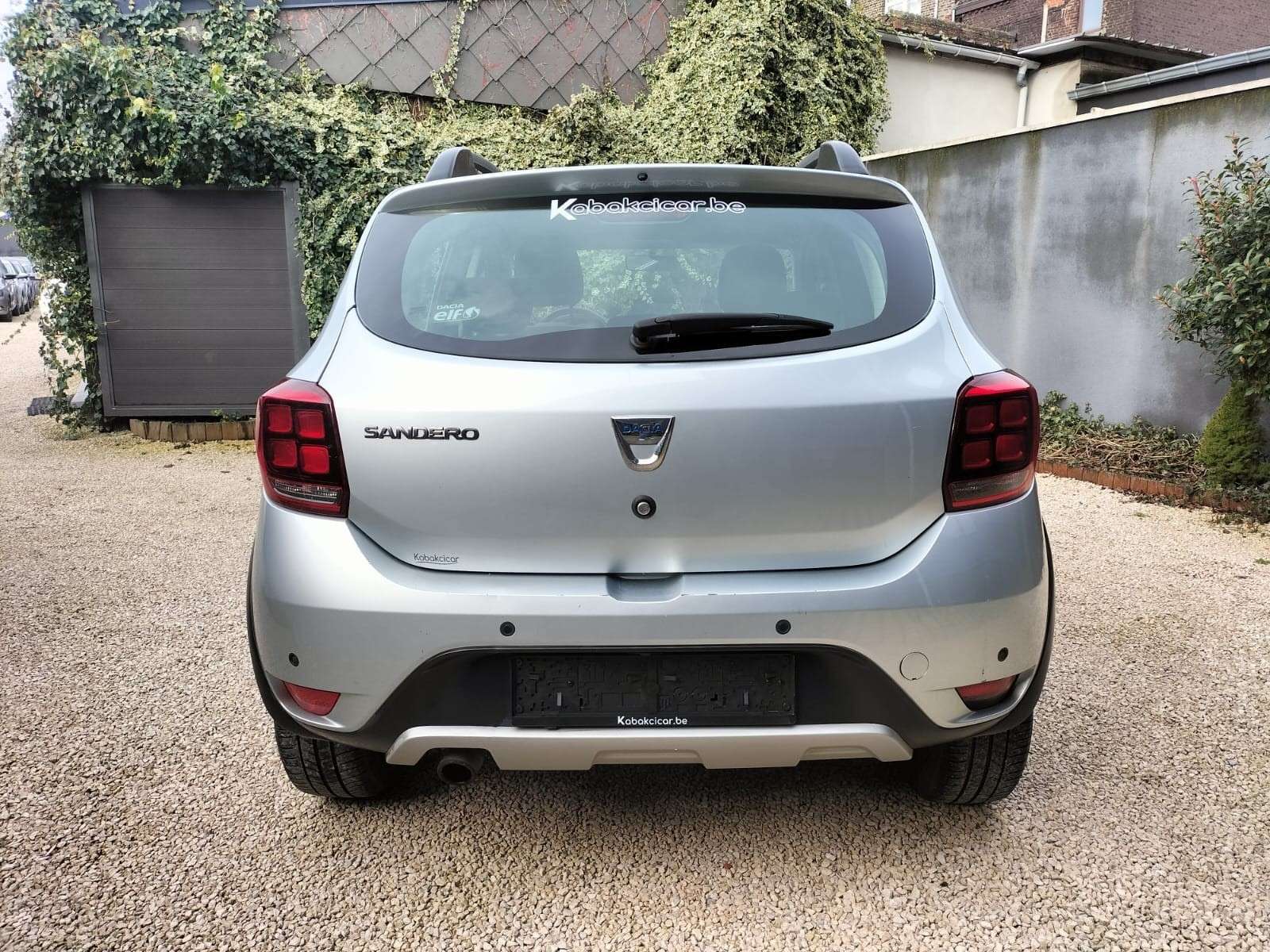 Dacia Sandero Stepway 0.9 TCe - Petit Budget Economique - Garantie 12 Mois avec Entretien Effectué - Dispo Rapidement - Zone LEZ Ok