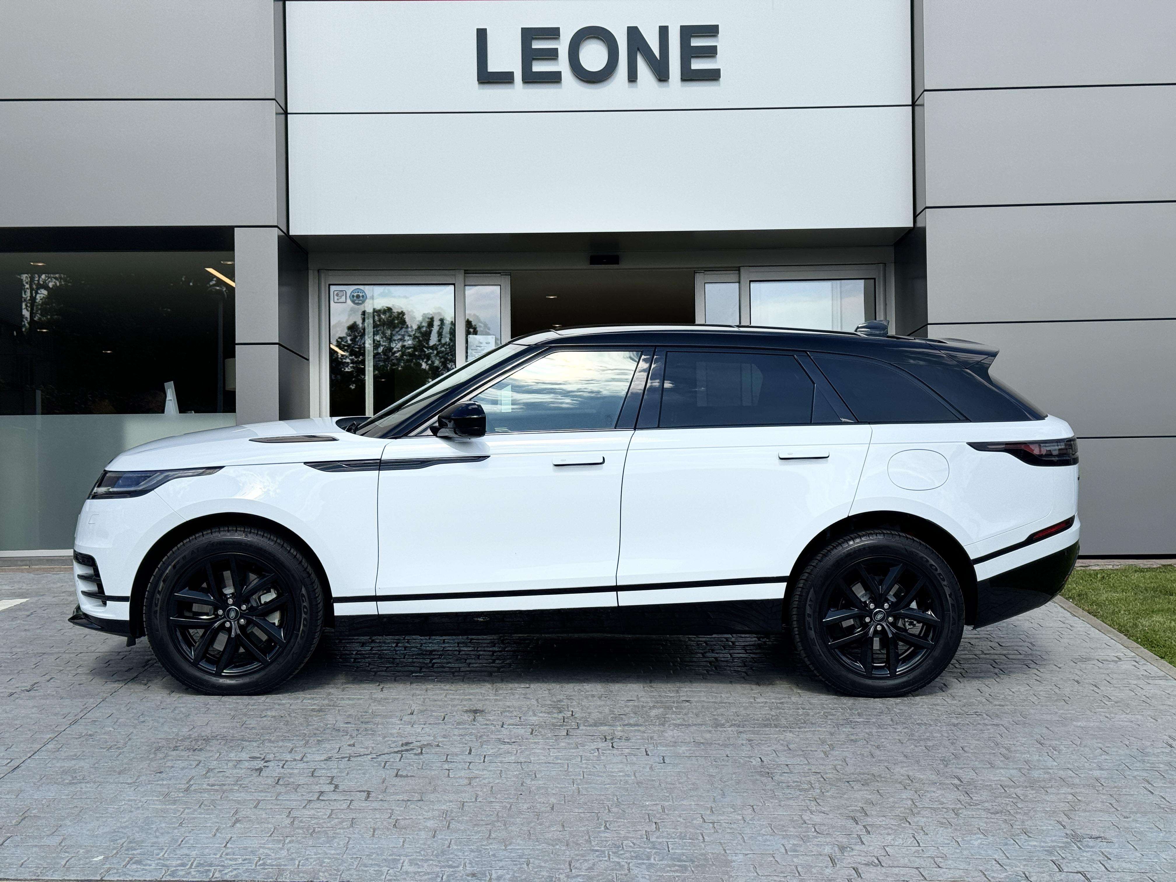 Land Rover Range Rover Velar Dynamic SE