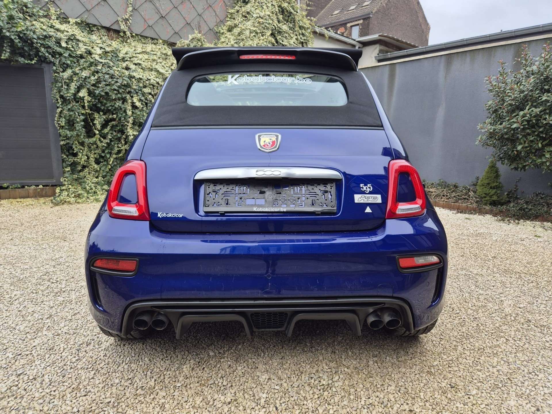 Abarth 595C 1.4 T-Jet Pista - Sportive et Cabriolet - Garantie 12 Mois avec entretien Effectué - Dispo Rapidement - Zone LEZ OK