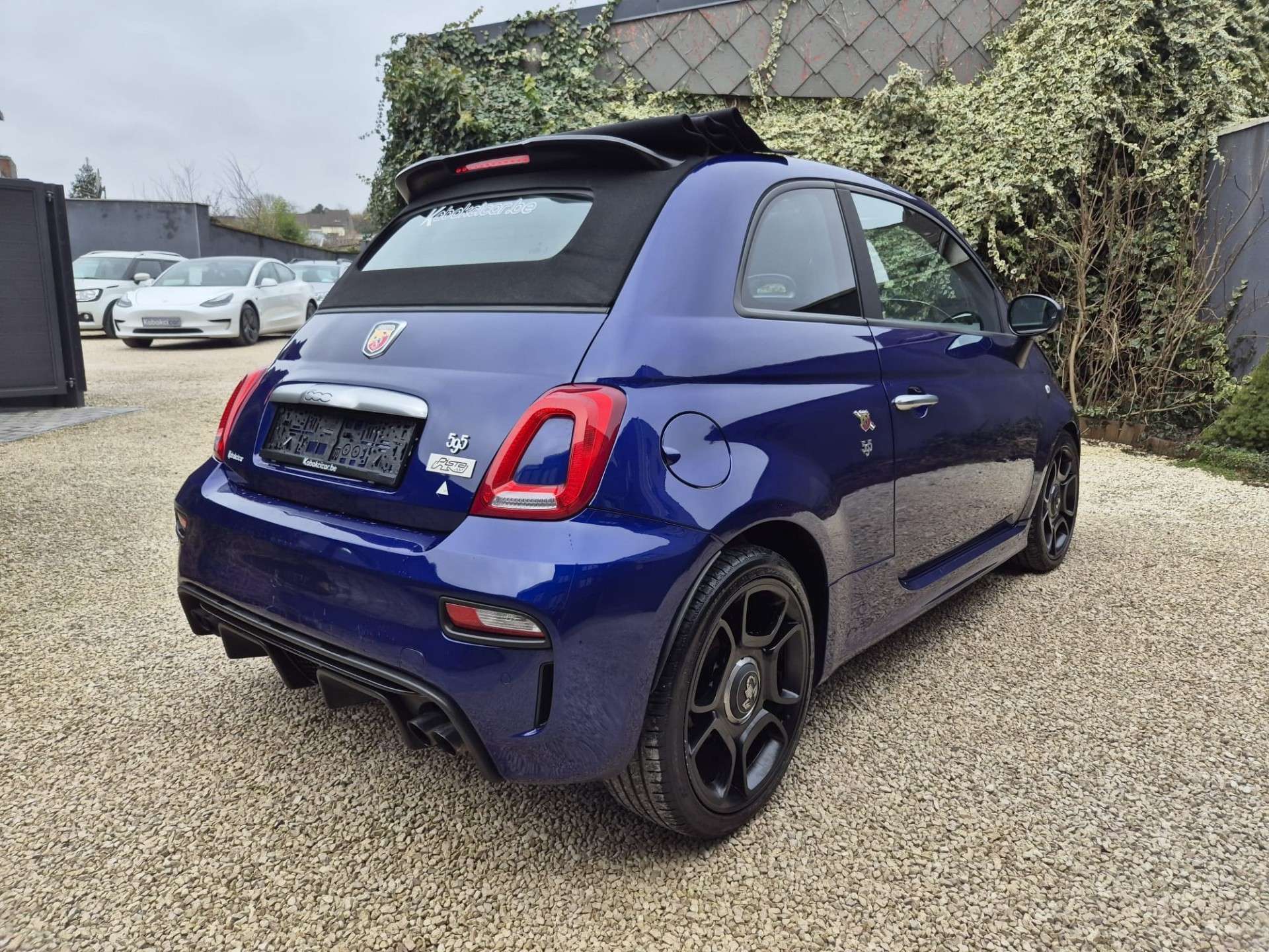 Abarth 595C 1.4 T-Jet Pista - Sportive et Cabriolet - Garantie 12 Mois avec entretien Effectué - Dispo Rapidement - Zone LEZ OK