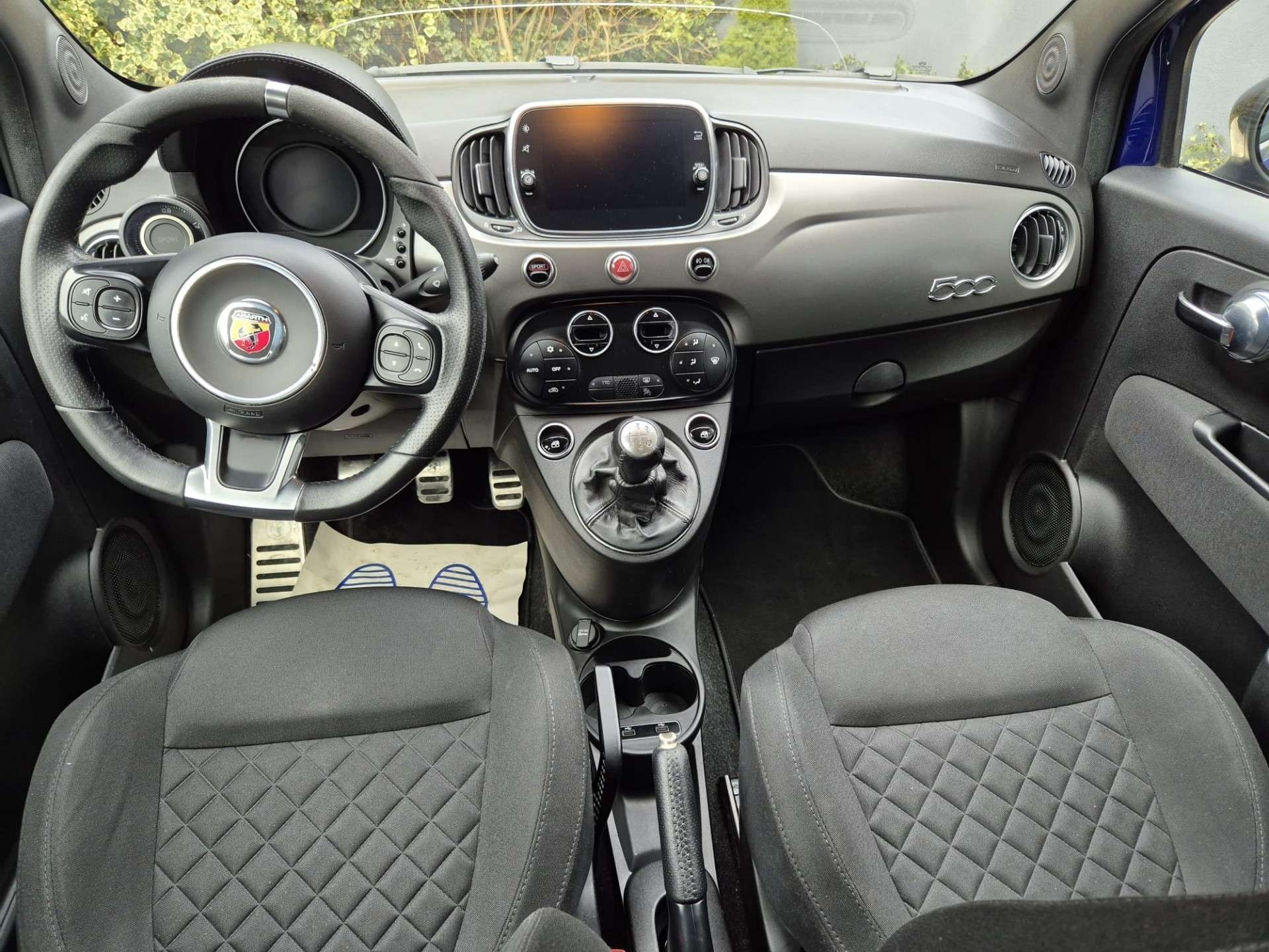 Abarth 595C 1.4 T-Jet Pista - Sportive et Cabriolet - Garantie 12 Mois avec entretien Effectué - Dispo Rapidement - Zone LEZ OK