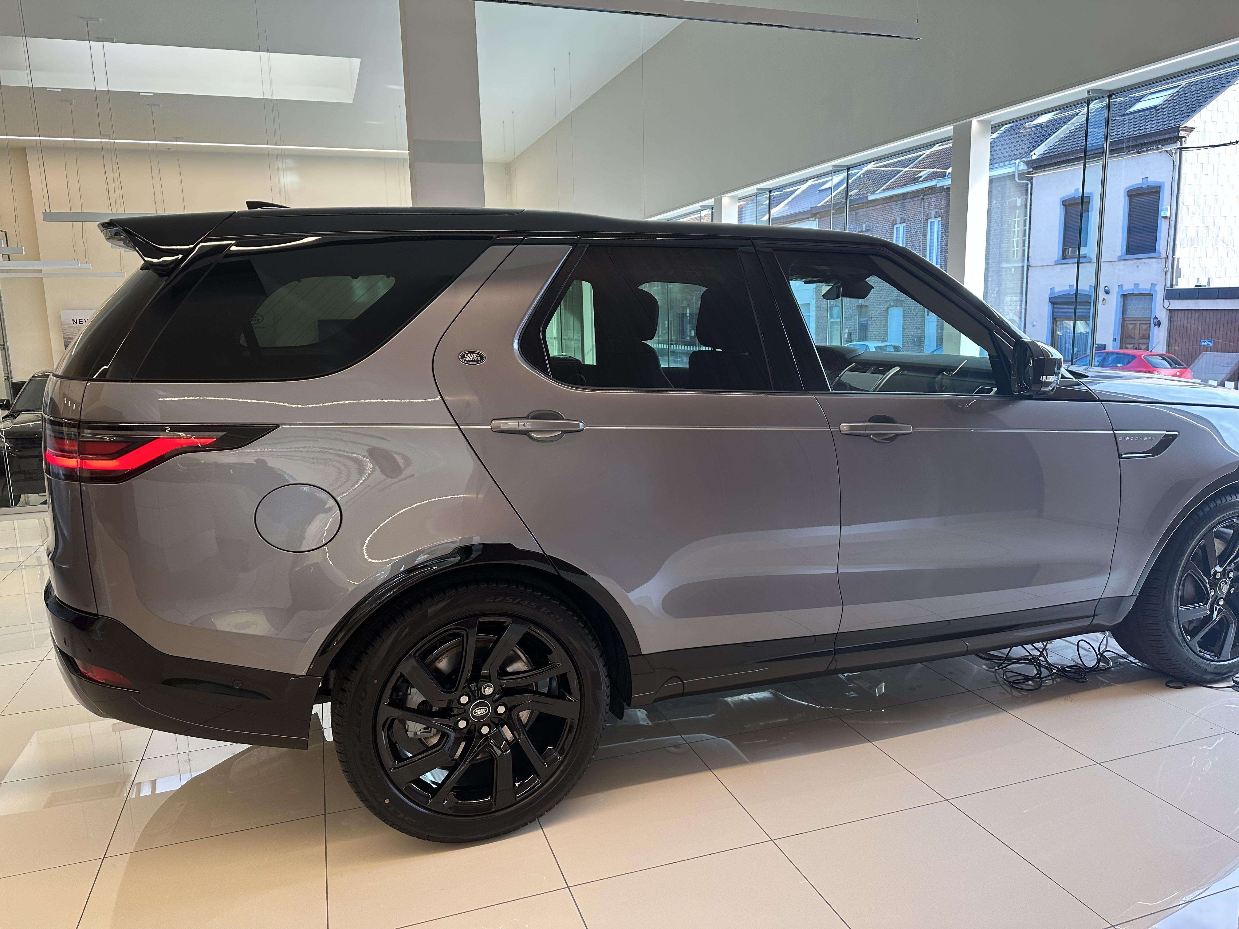 Land Rover Discovery Dynamic  7places