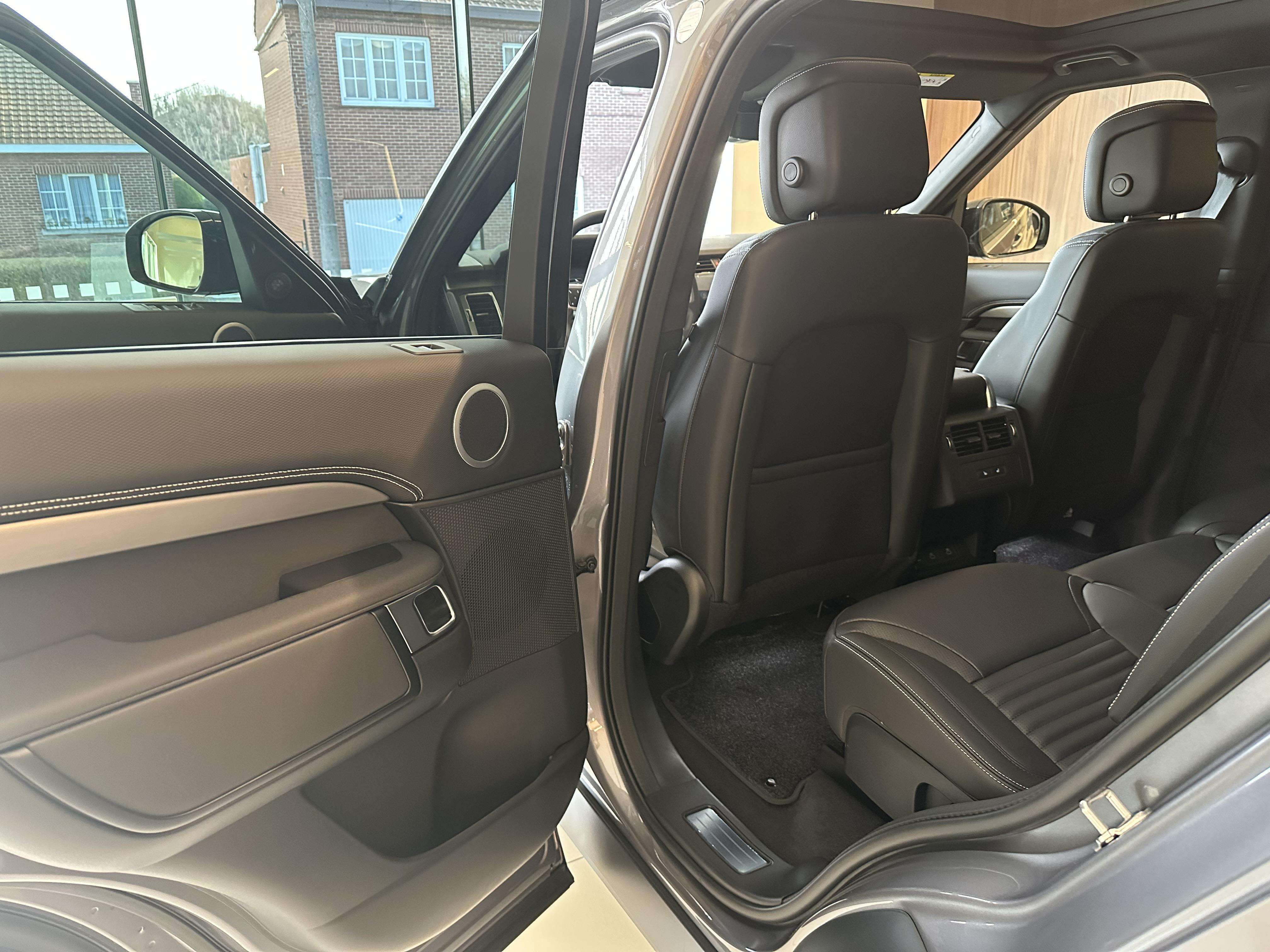 Land Rover Discovery Dynamic  7places