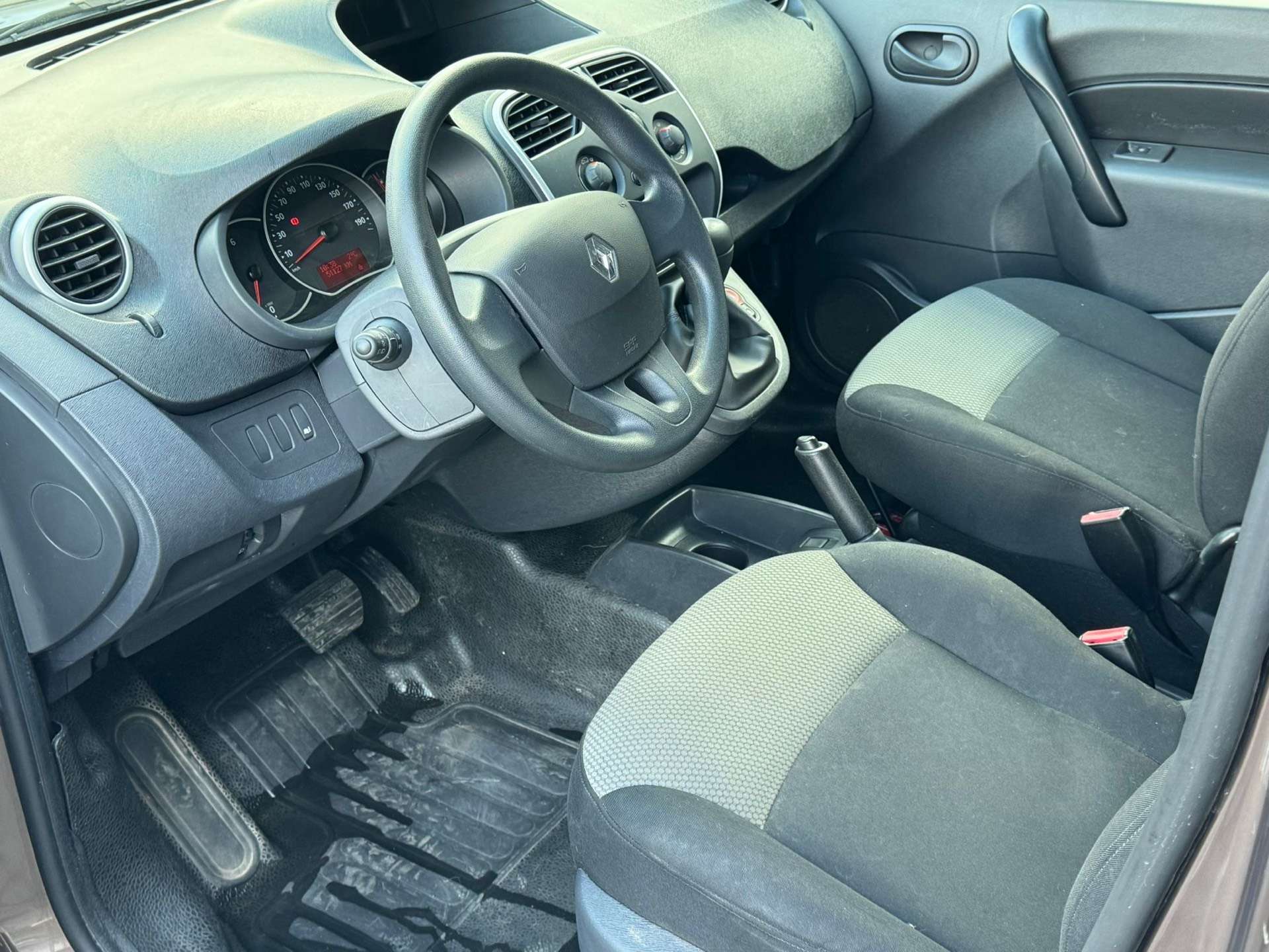 Renault Kangoo // Boite Auto // Clim // 51128 Km // UTILITAIRE //