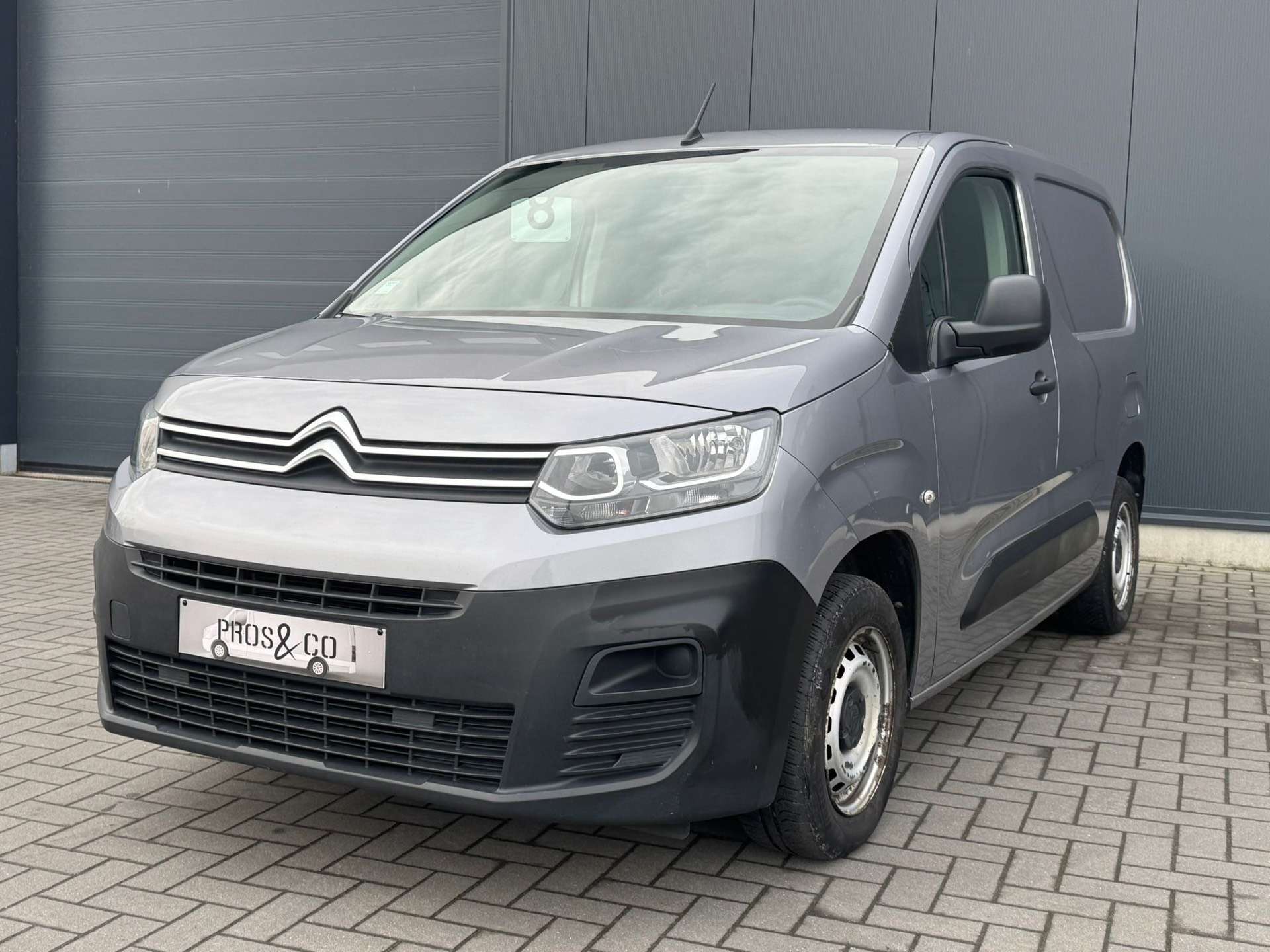 Citroen Berlingo / 3 PLACES / CLIM / EURO 6 EI / UTILITAIRE