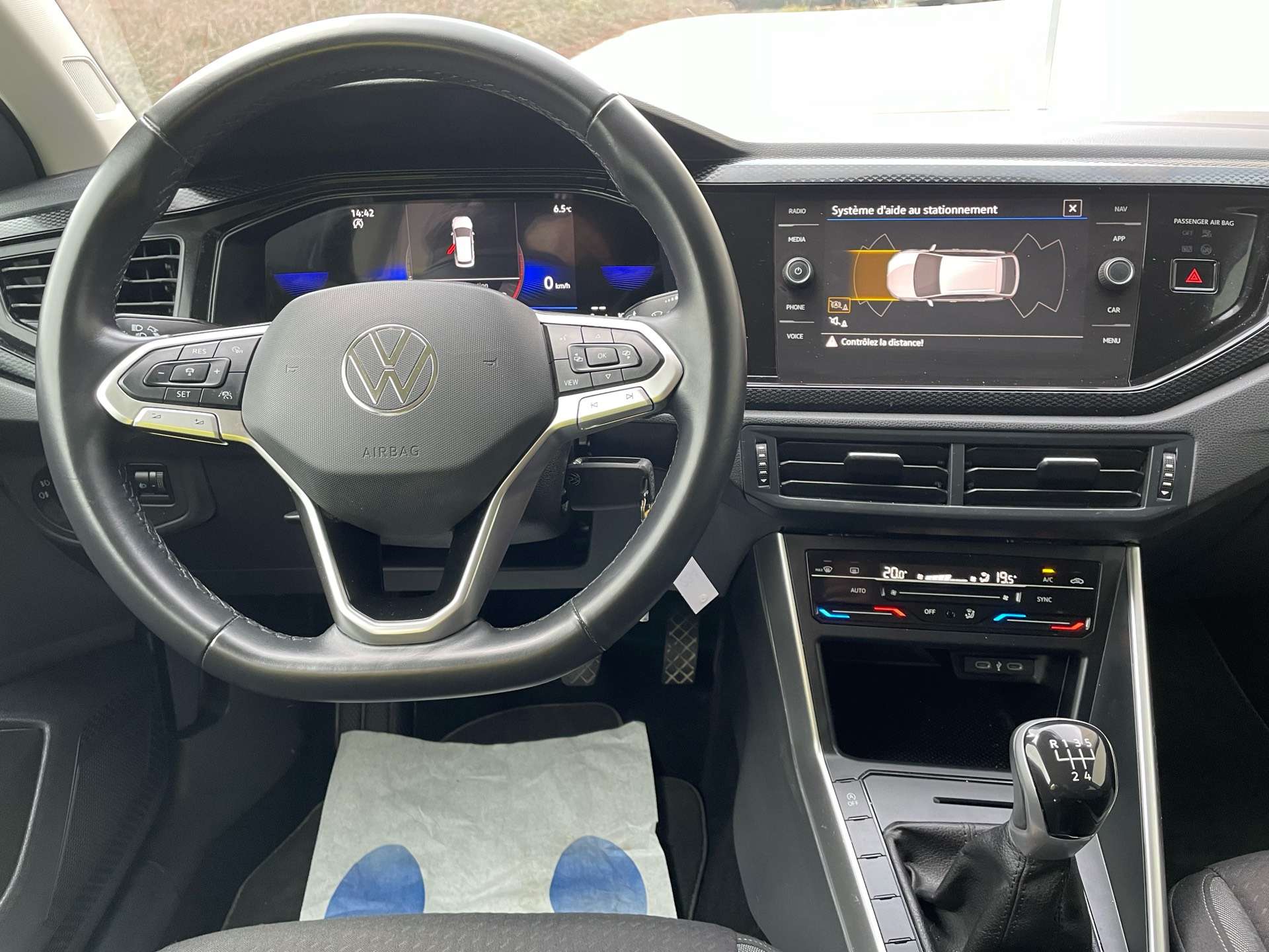 Volkswagen Taigo 1.0 TSI Life/RADAR AV/ARR/FRONT ASSIST/CLIMA/REGU