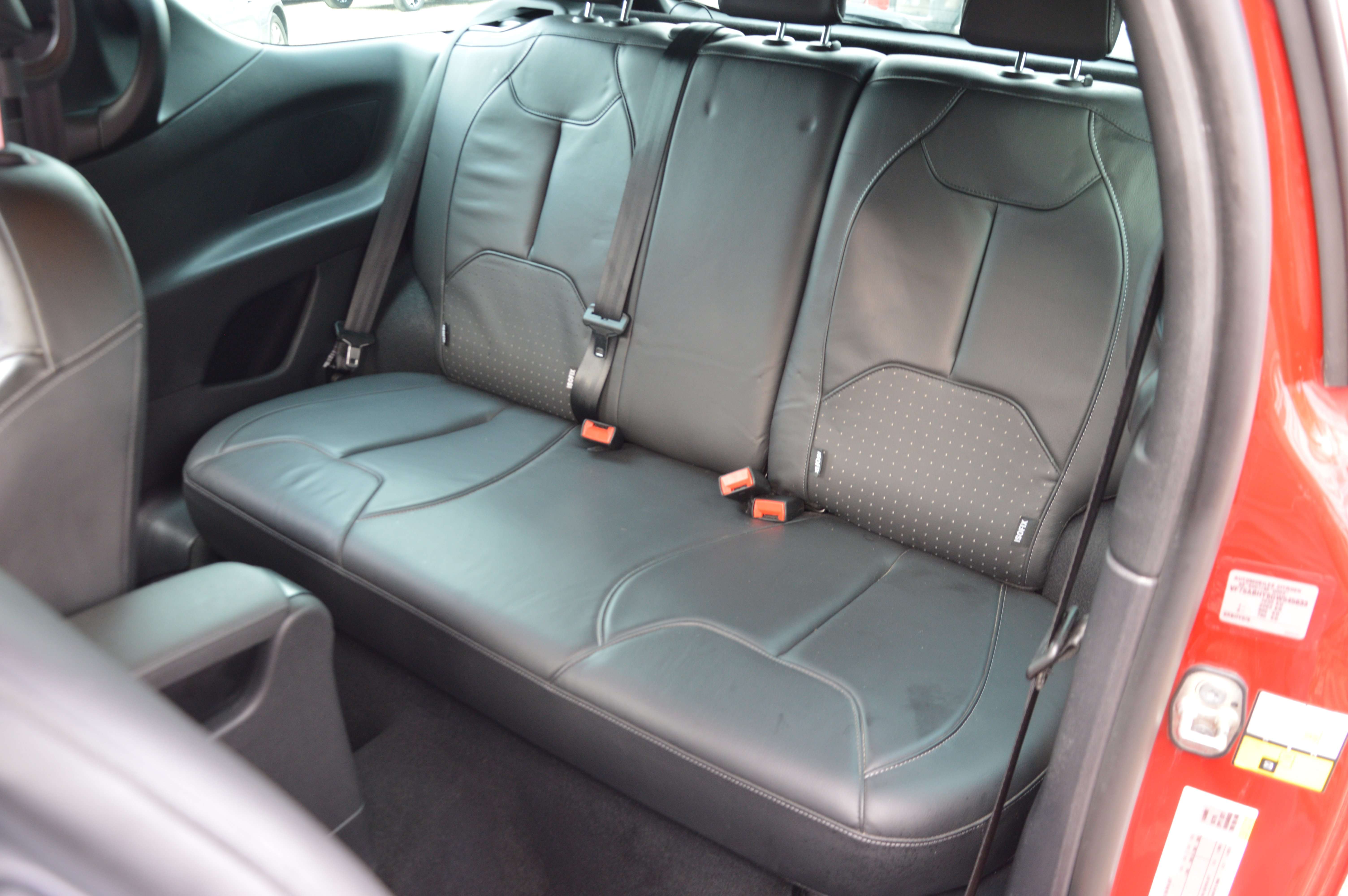 DS Automobiles DS 3 1.6BlueHDi Sport Chic NAV CUIR SENS AR 98.060KM