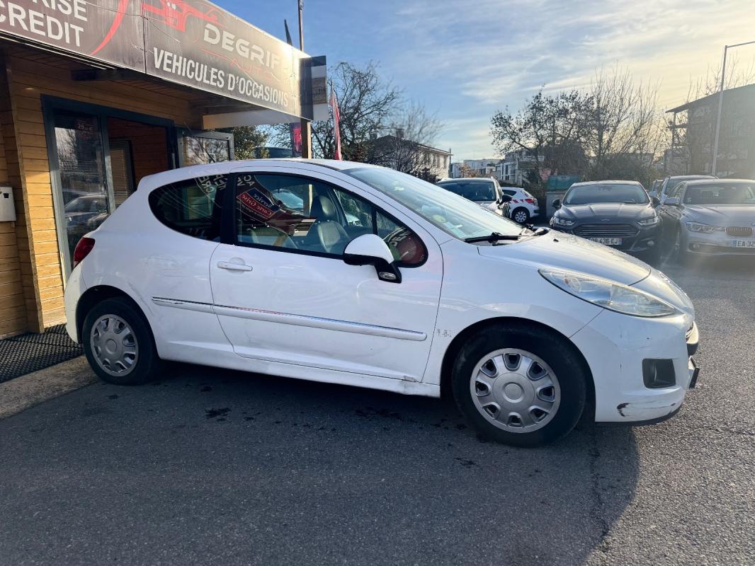 Peugeot 207 AFFAIRE 1.6 HDI 92 FAP PACK CD CLIM