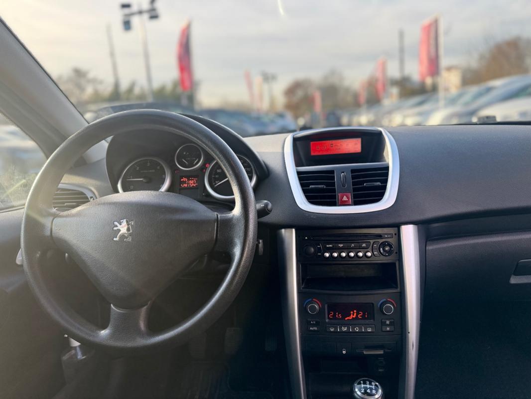 Peugeot 207 AFFAIRE 1.6 HDI 92 FAP PACK CD CLIM