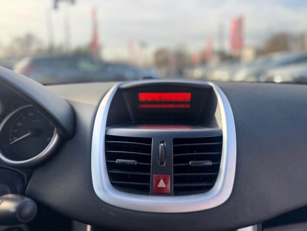 Peugeot 207 AFFAIRE 1.6 HDI 92 FAP PACK CD CLIM
