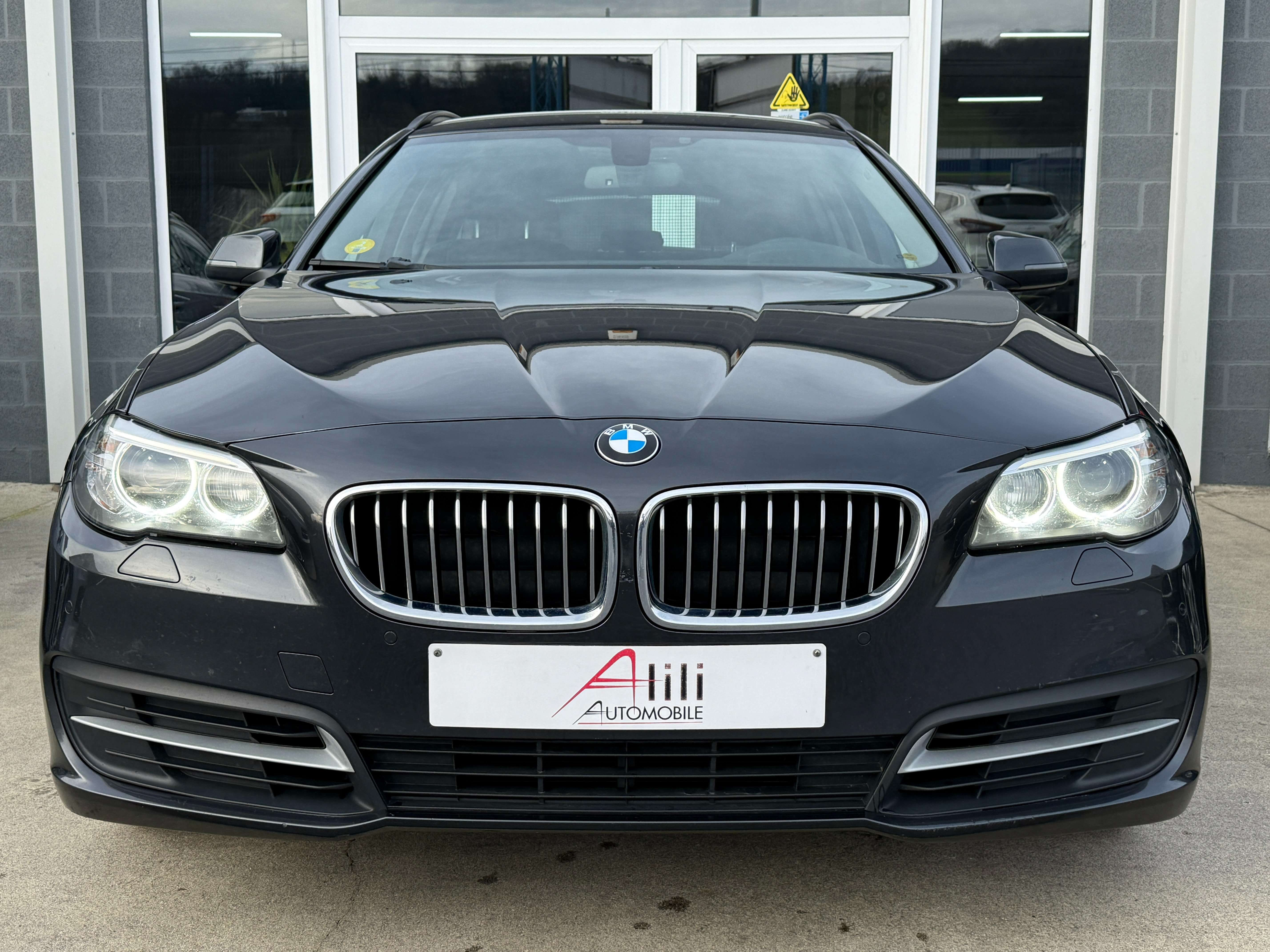 BMW 518 **Euro6**Facelift**Bi-Xenon**Cuir**Gps**Pdc**