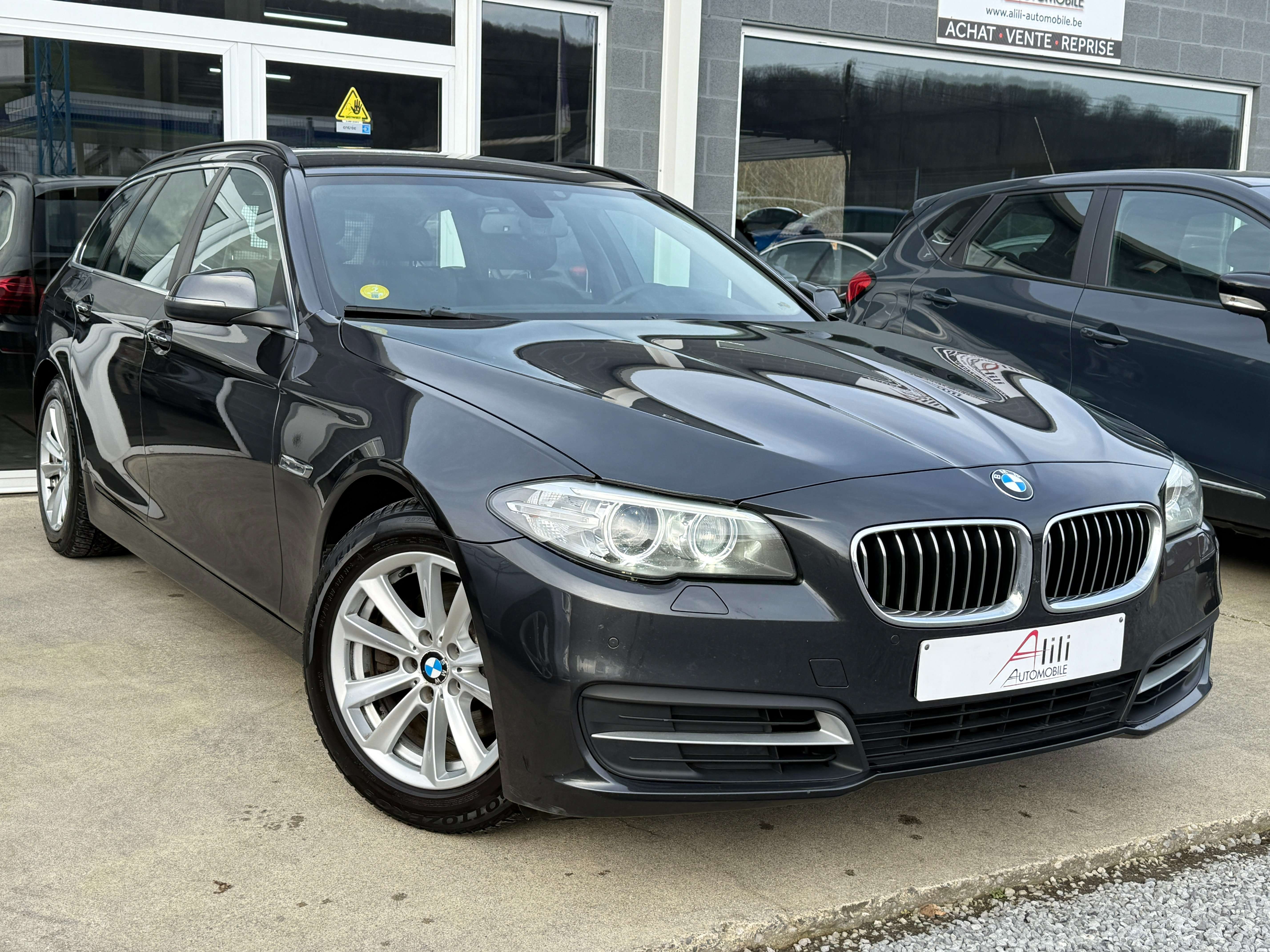 BMW 518 **Euro6**Facelift**Bi-Xenon**Cuir**Gps**Pdc**