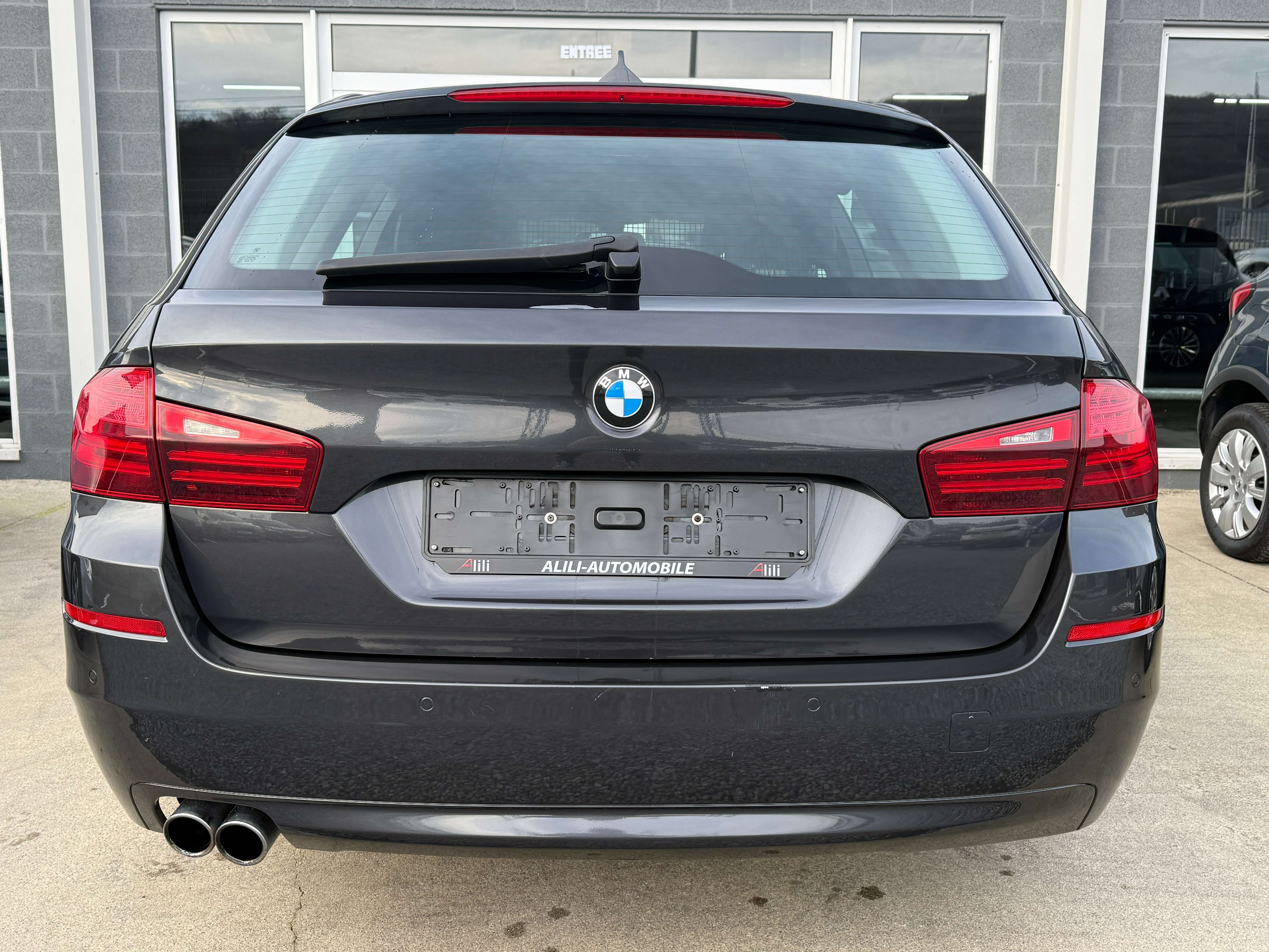 BMW 518 **Euro6**Facelift**Bi-Xenon**Cuir**Gps**Pdc**