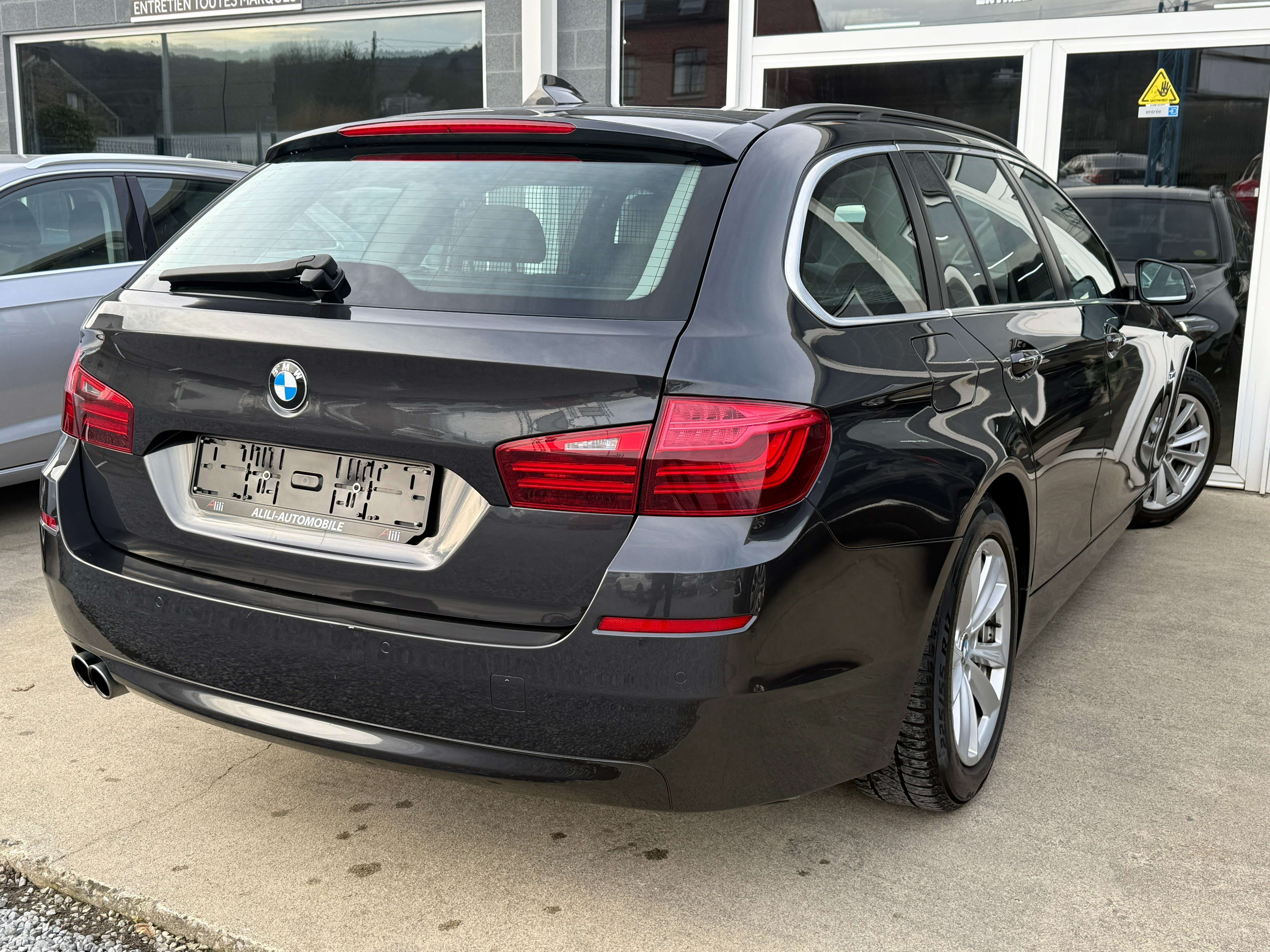 BMW 518 **Euro6**Facelift**Bi-Xenon**Cuir**Gps**Pdc**