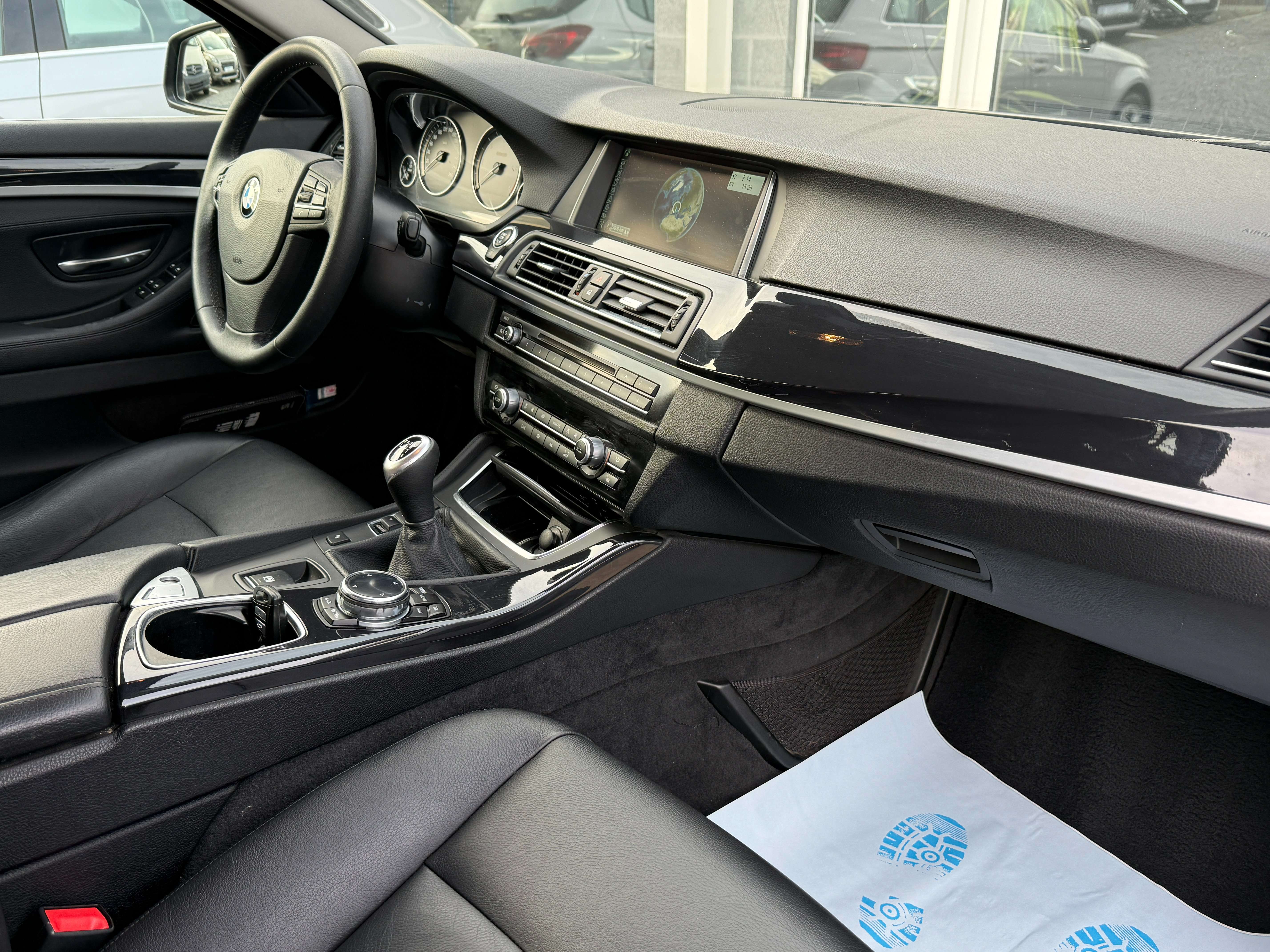 BMW 518 **Euro6**Facelift**Bi-Xenon**Cuir**Gps**Pdc**