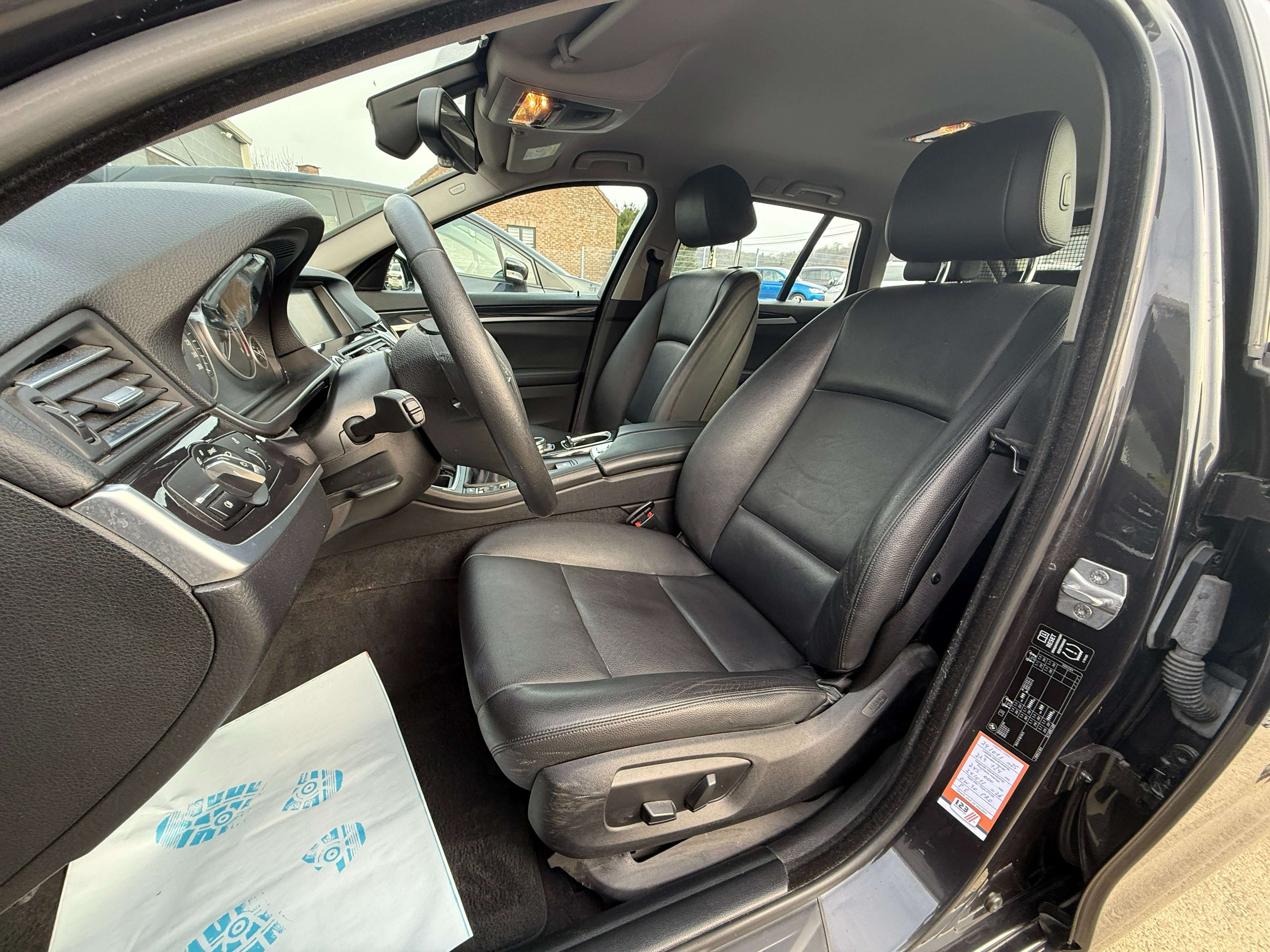 BMW 518 **Euro6**Facelift**Bi-Xenon**Cuir**Gps**Pdc**