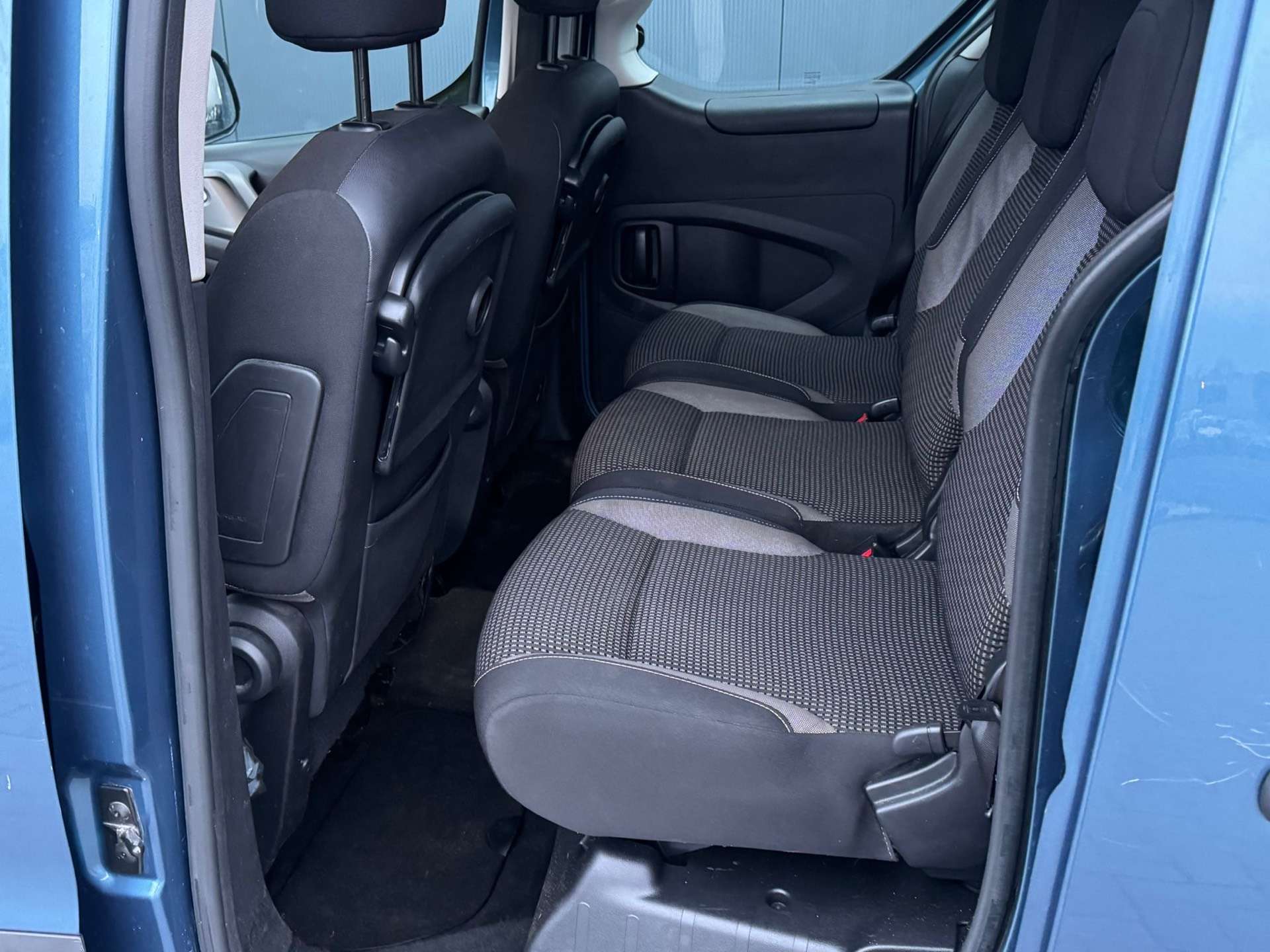 Peugeot Partner Tepee 1.6 BlueHDi // 7 Places // Clim // Garantie