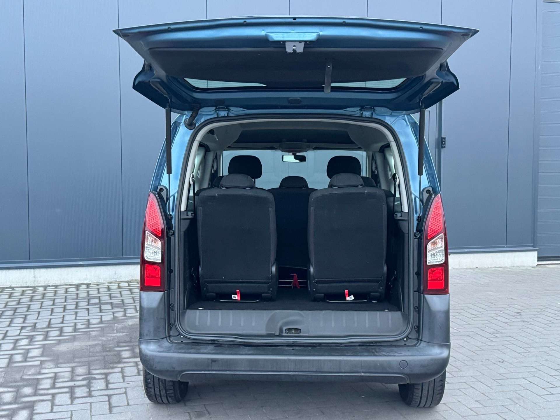 Peugeot Partner Tepee 1.6 BlueHDi // 7 Places // Clim // Garantie